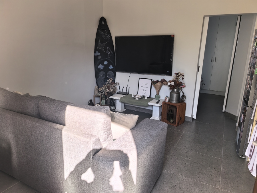 To Let 1 Bedroom Property for Rent in Beachfront Western Cape